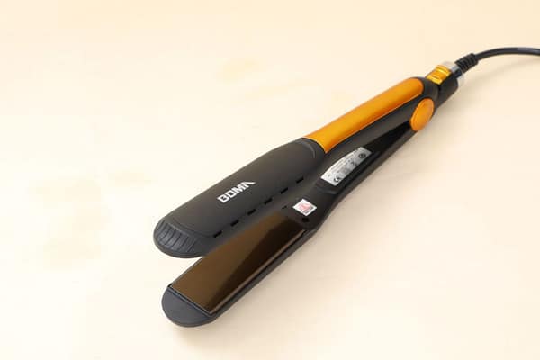Boma straightener