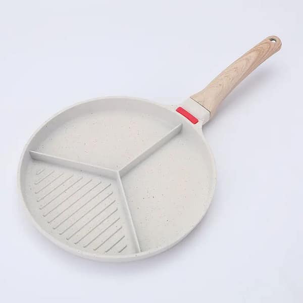 3 compartments frying pan.